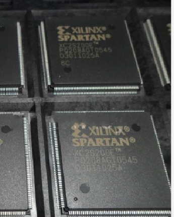 XC2S200E-6PQ208C AMD